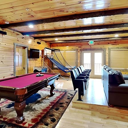 Pine Tree Lodge جاتلينبرج المظهر الخارجي الصورة