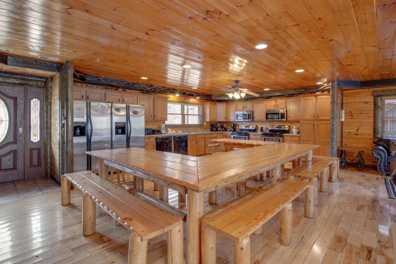 Pine Tree Lodge جاتلينبرج المظهر الخارجي الصورة