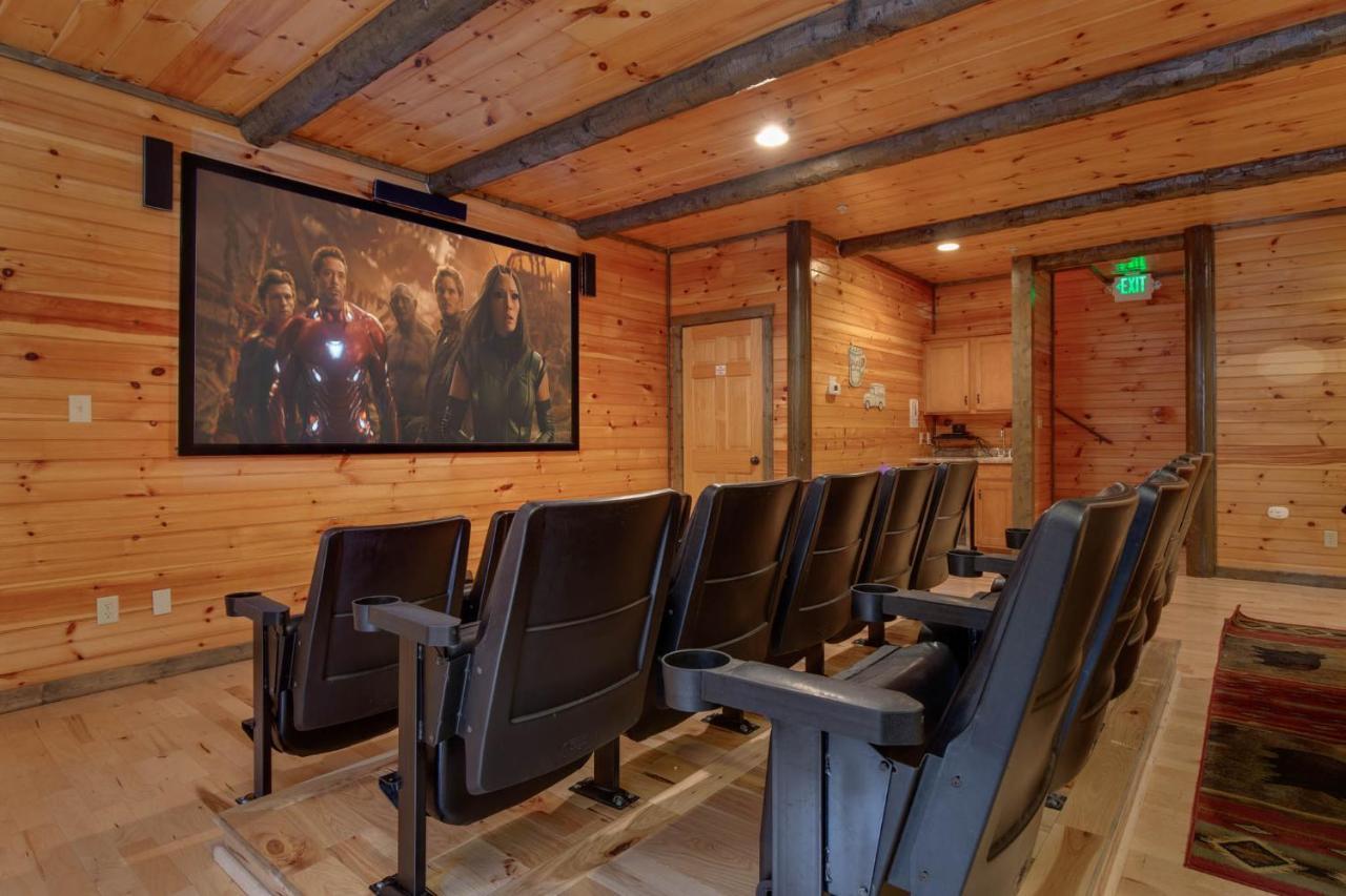 Pine Tree Lodge جاتلينبرج المظهر الخارجي الصورة