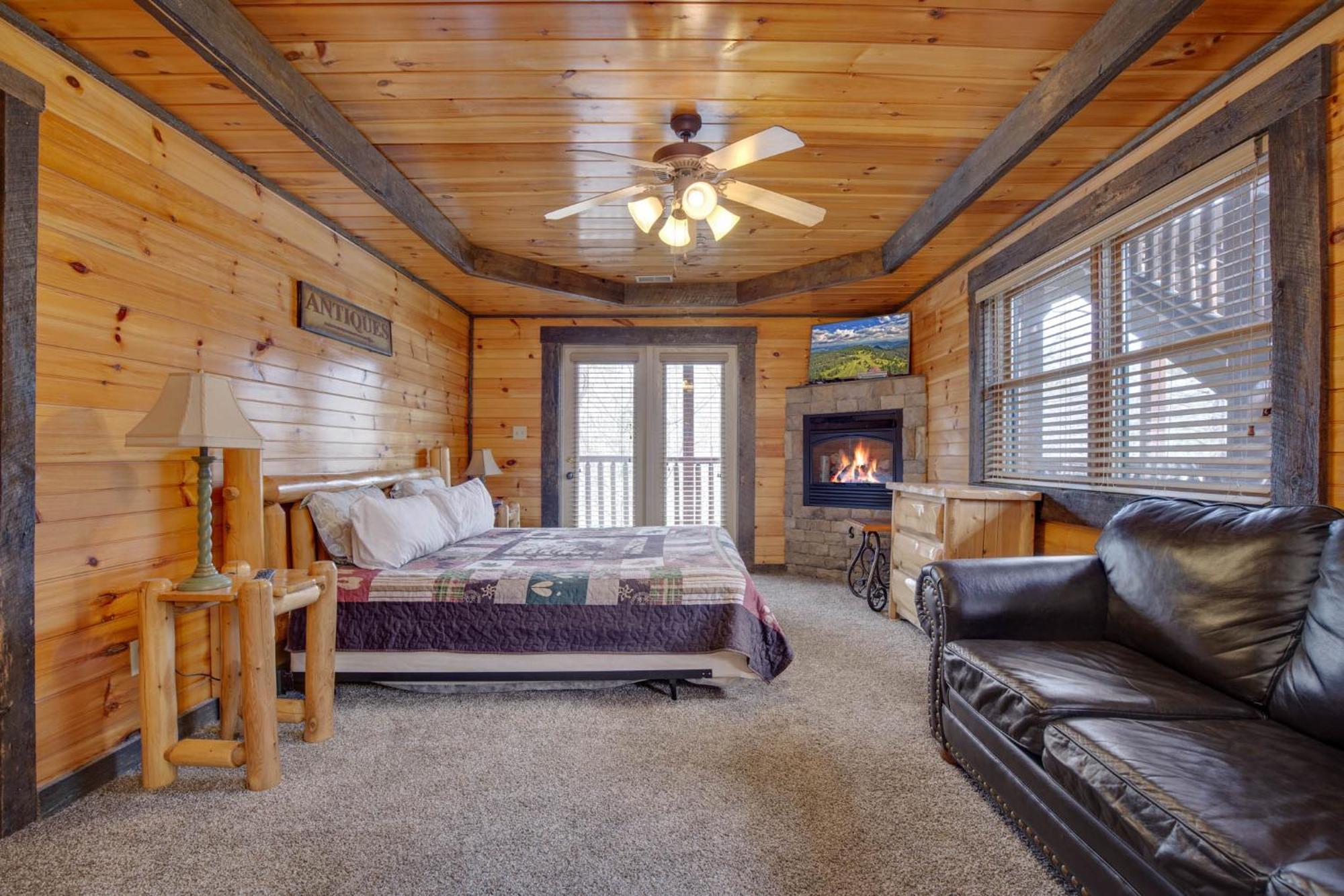 Pine Tree Lodge جاتلينبرج المظهر الخارجي الصورة