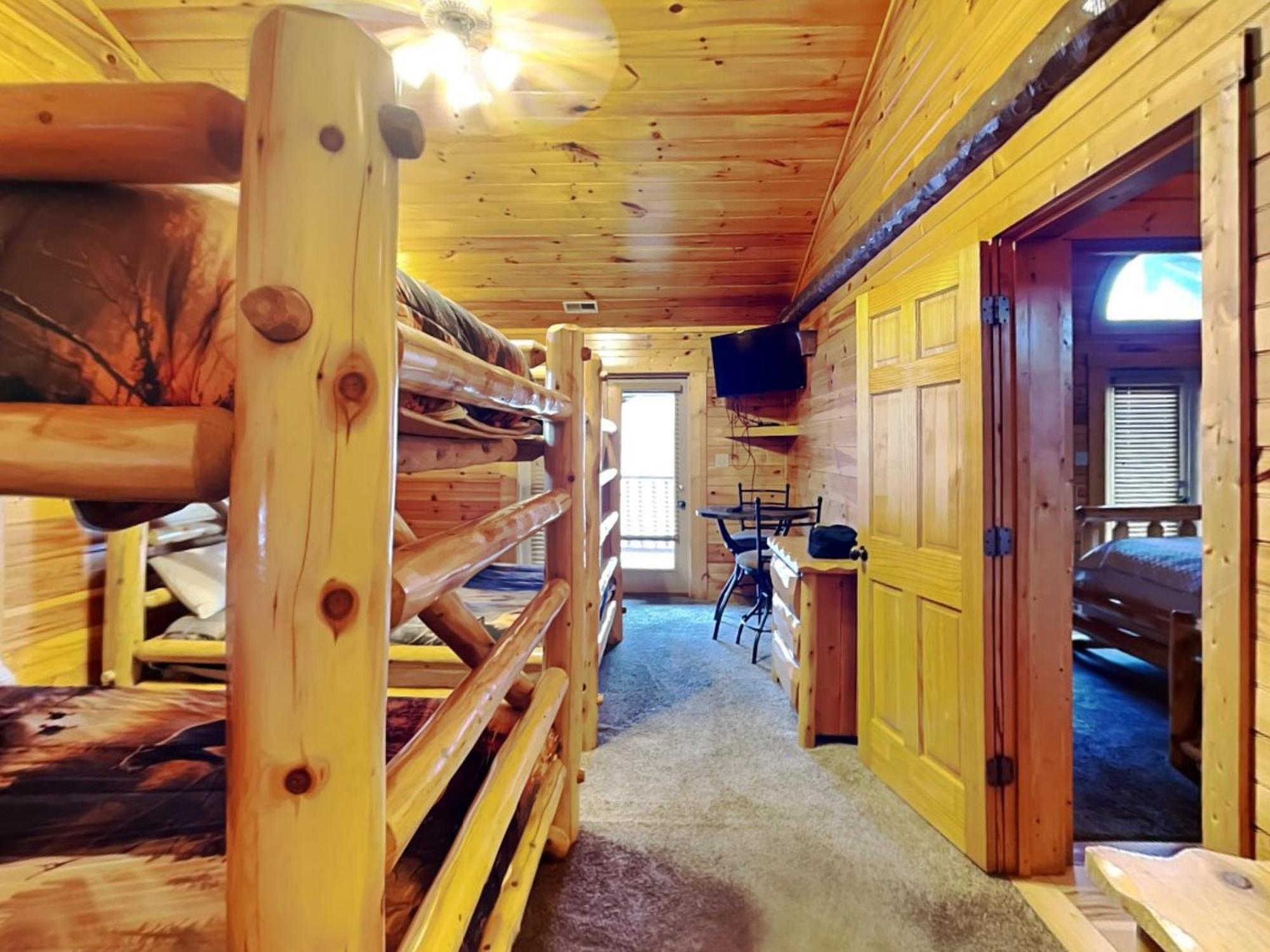 Pine Tree Lodge جاتلينبرج المظهر الخارجي الصورة