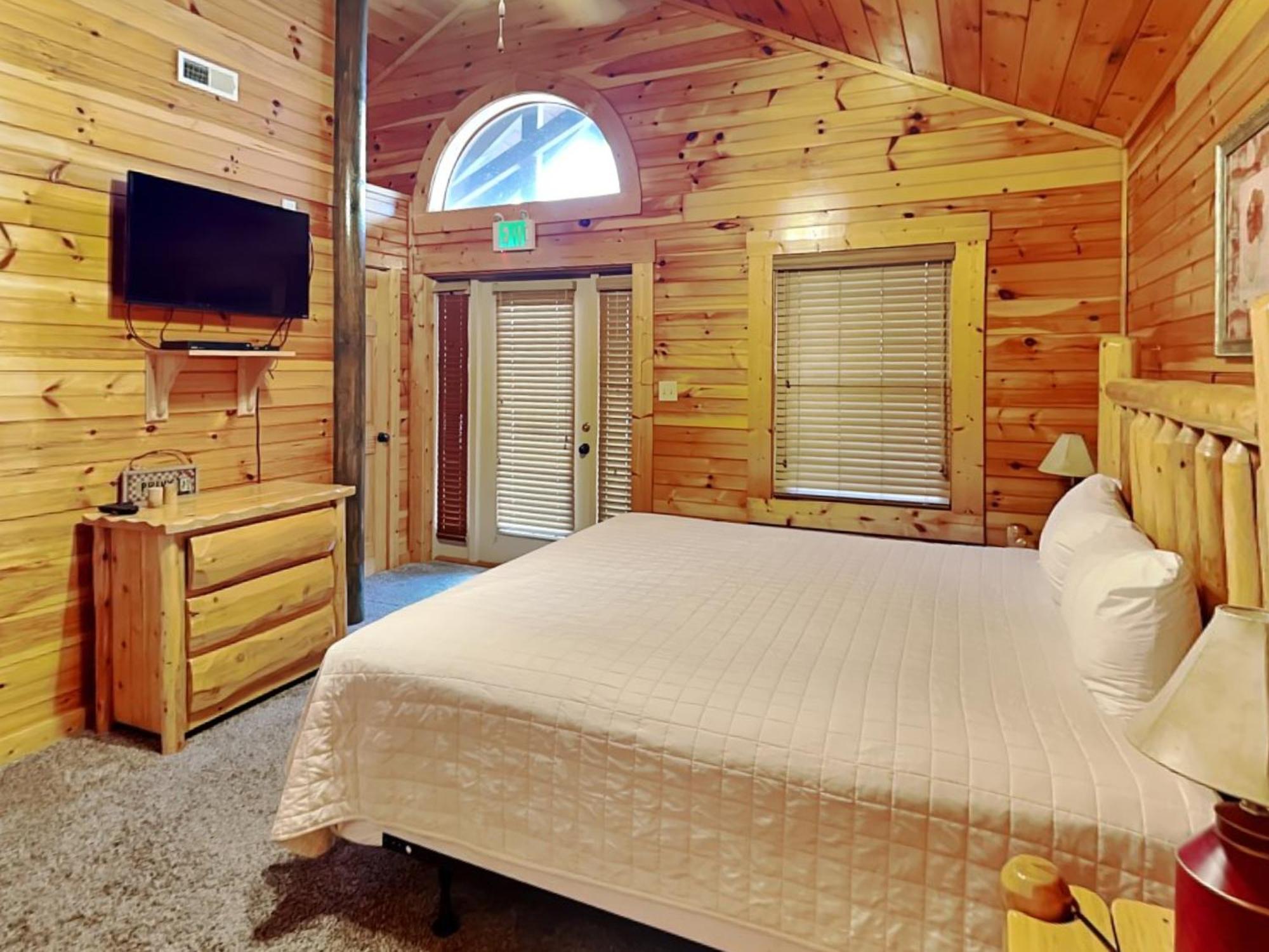Pine Tree Lodge جاتلينبرج المظهر الخارجي الصورة